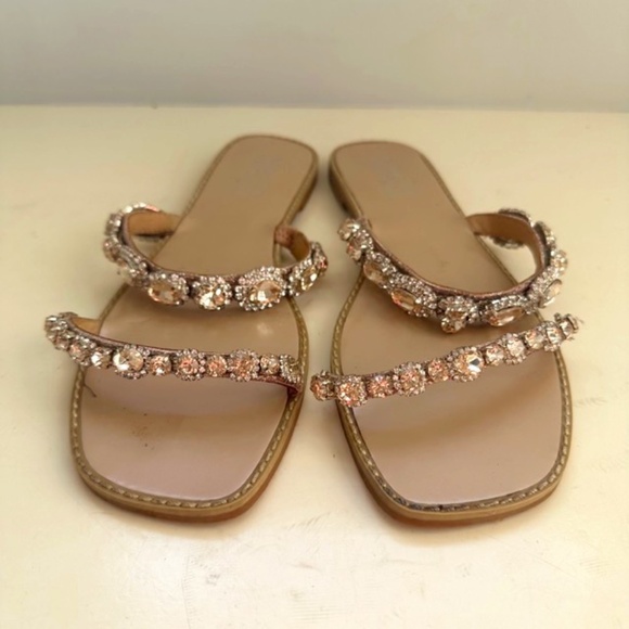 Badgley Mischka Jeweled Slide Sandals - 9 - EUC - Picture 1 of 6